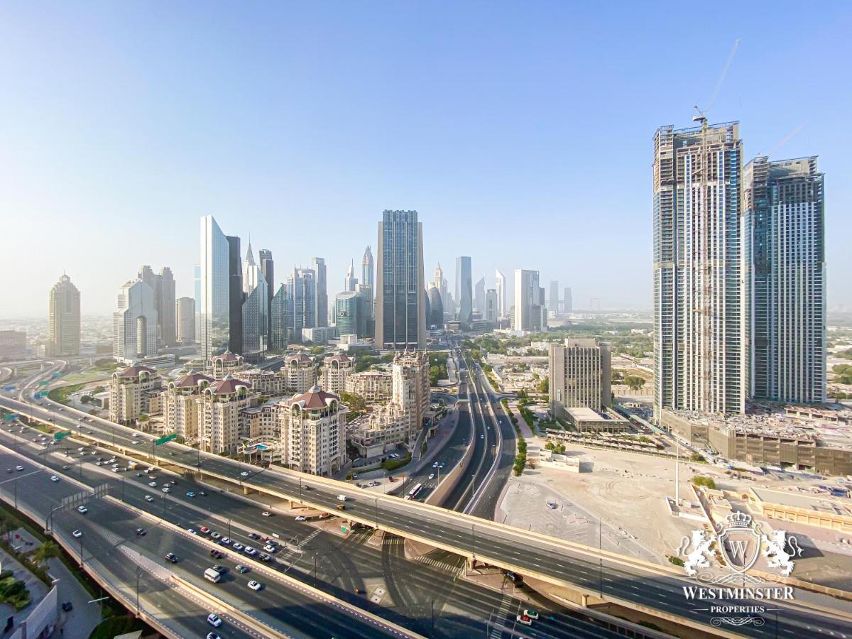 Westminster Dubai Mall 외부 사진 Al Wasl skyline