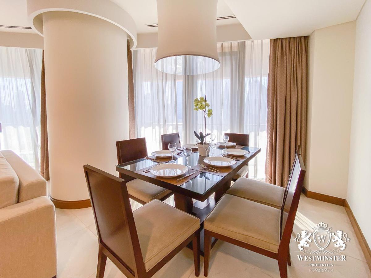 Westminster Dubai Mall 외부 사진 A dining room