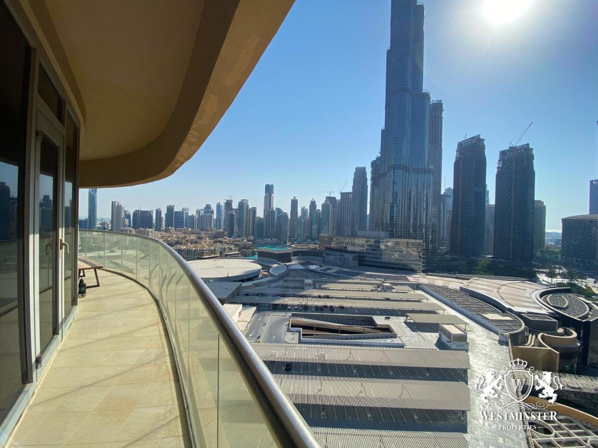 Westminster Dubai Mall 외부 사진 View from the balcony of a typical apartment