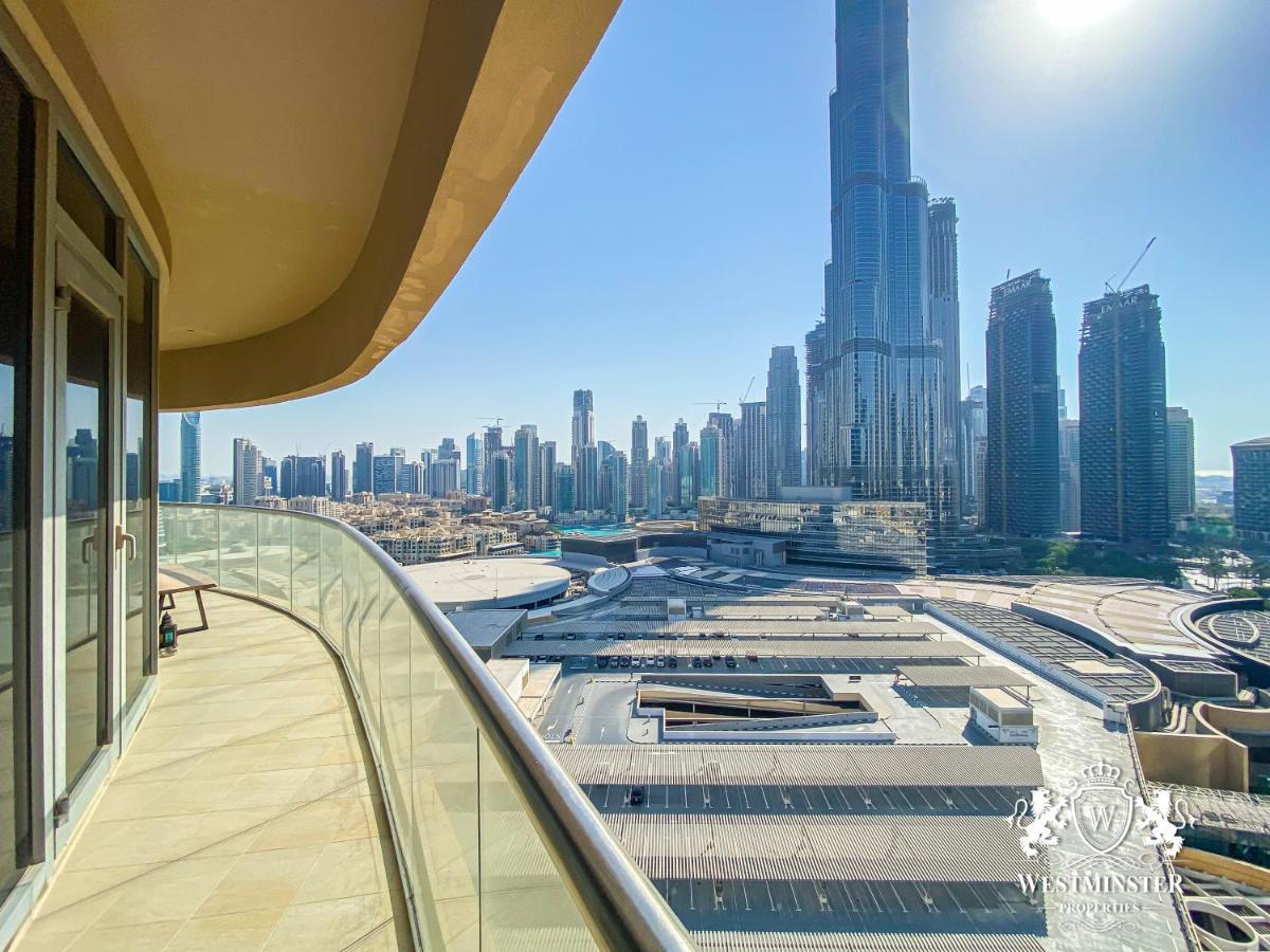 Westminster Dubai Mall 외부 사진 View from the balcony of a typical apartment