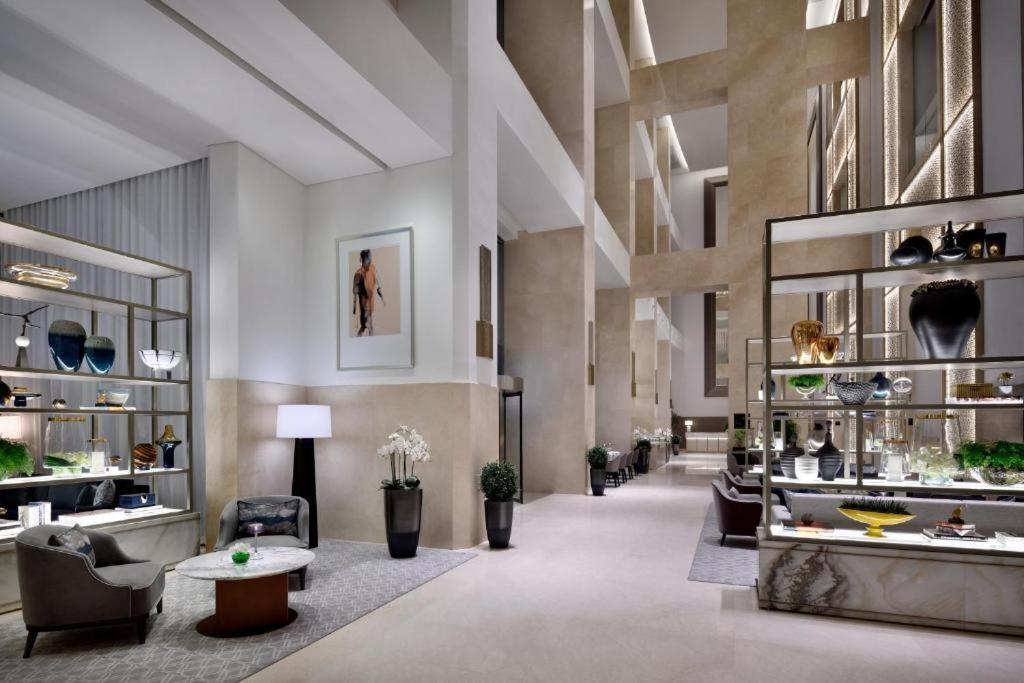 Westminster Dubai Mall 외부 사진 The lobby