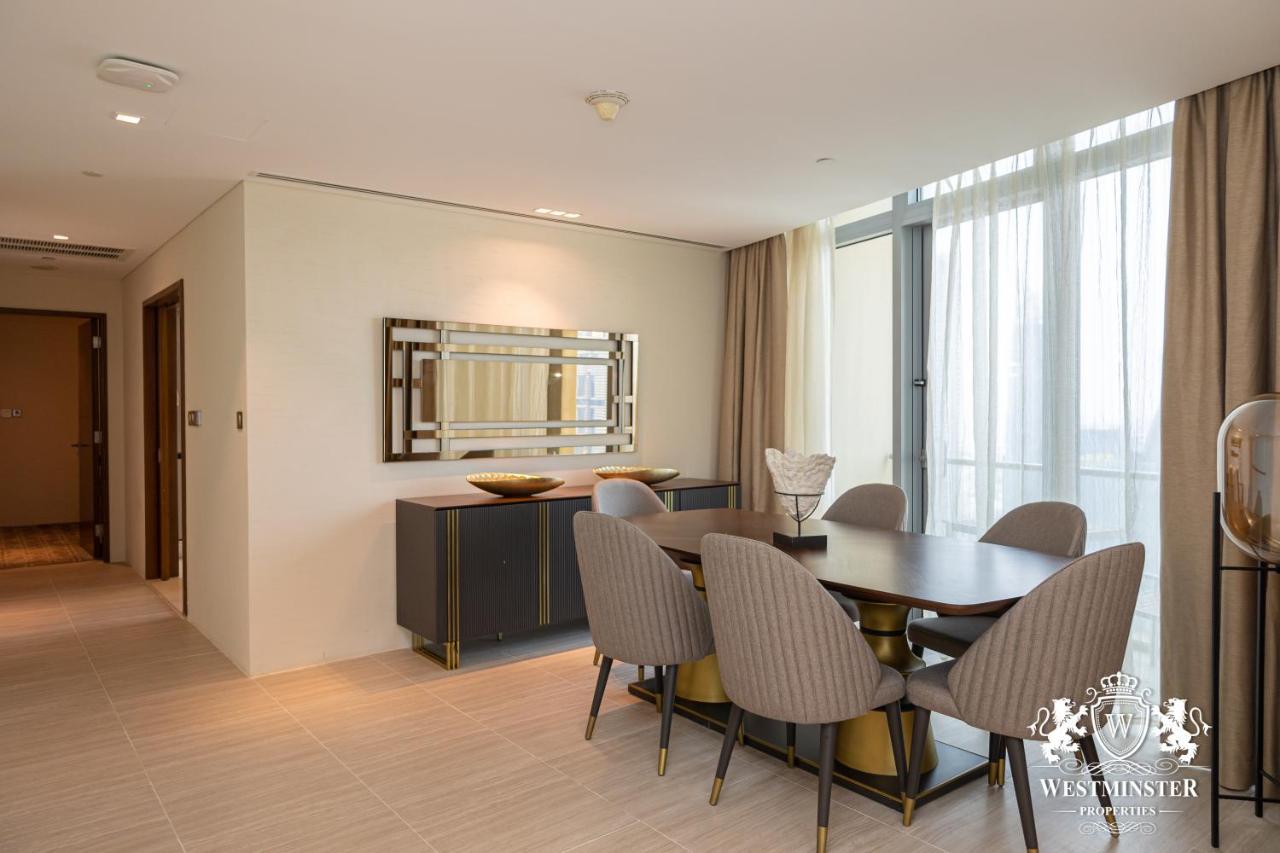 Westminster Dubai Mall 외부 사진 A dining room