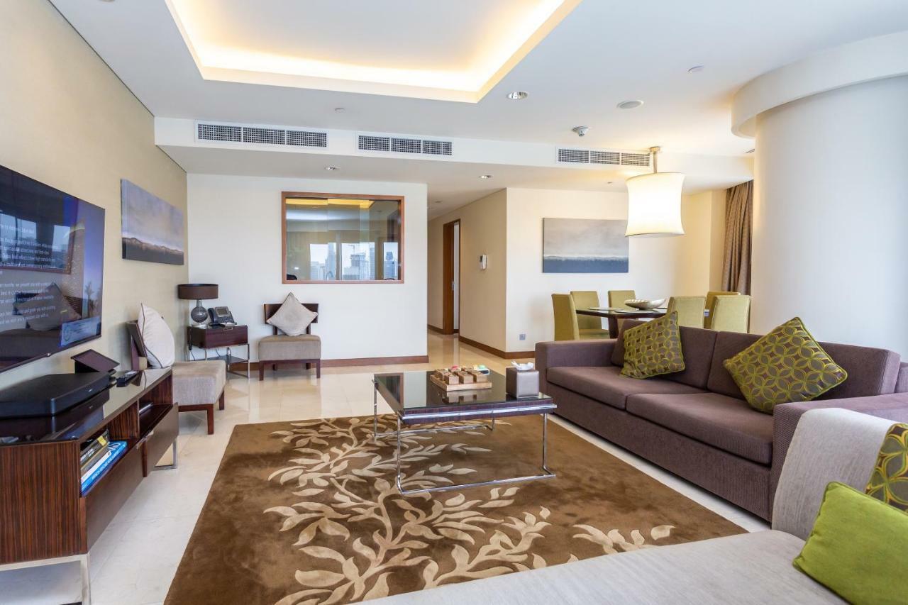 Westminster Dubai Mall 외부 사진 A living room in a typical apartment