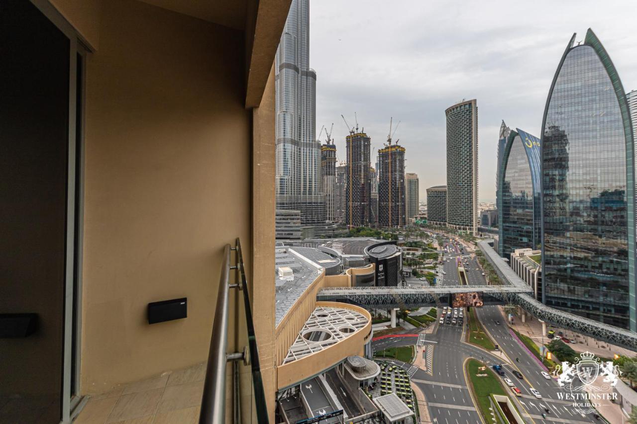 Westminster Dubai Mall 외부 사진 View from a balcony