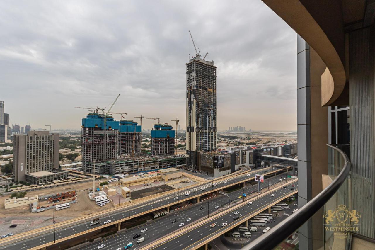 Westminster Dubai Mall 외부 사진 View of Al Wasl from the 1001 Nights Hotel